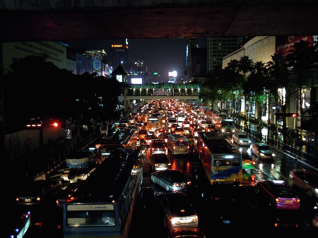Stau in Bangkok: Feierabendverkehr auf thailändisch