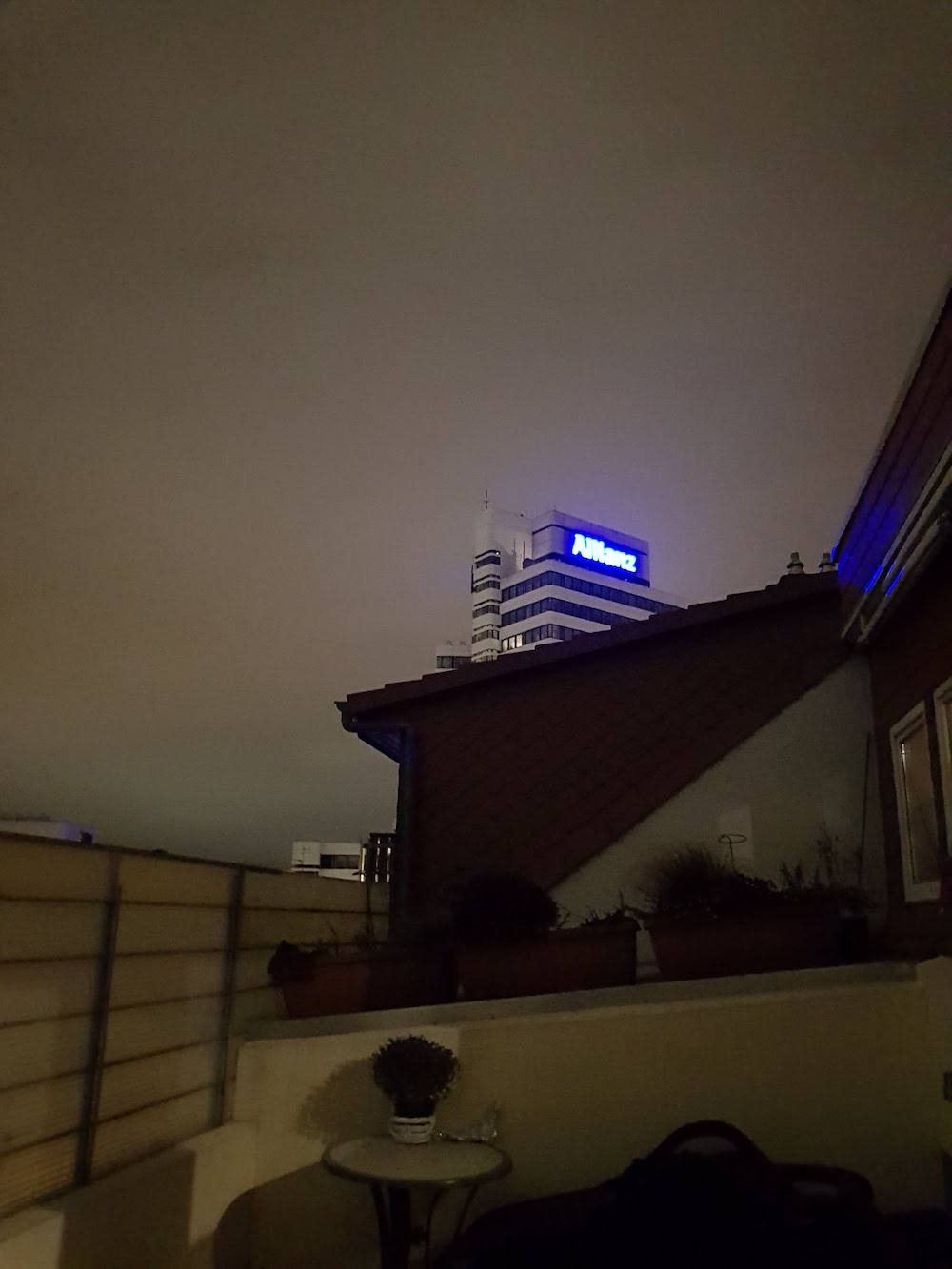 Vulkan Sauna Dachterrasse: Hier kannst Du Dich nackt sonnen