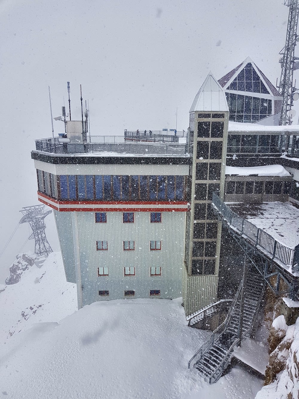 Auf der Zugspitze - Schnee im September