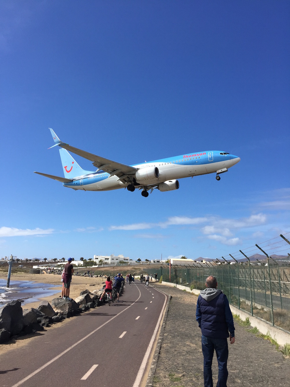 Planespotting auf Lanzarote am Flughafen von Arrecife