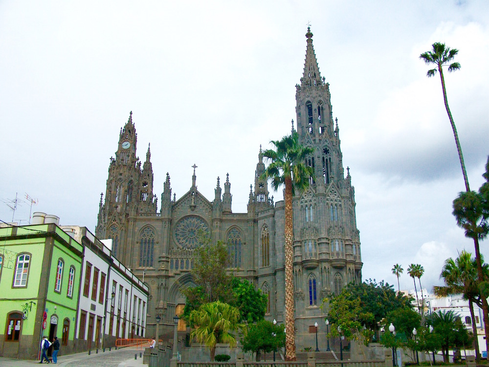 Kirche in Arucas: Iglesia San Juan Bautista