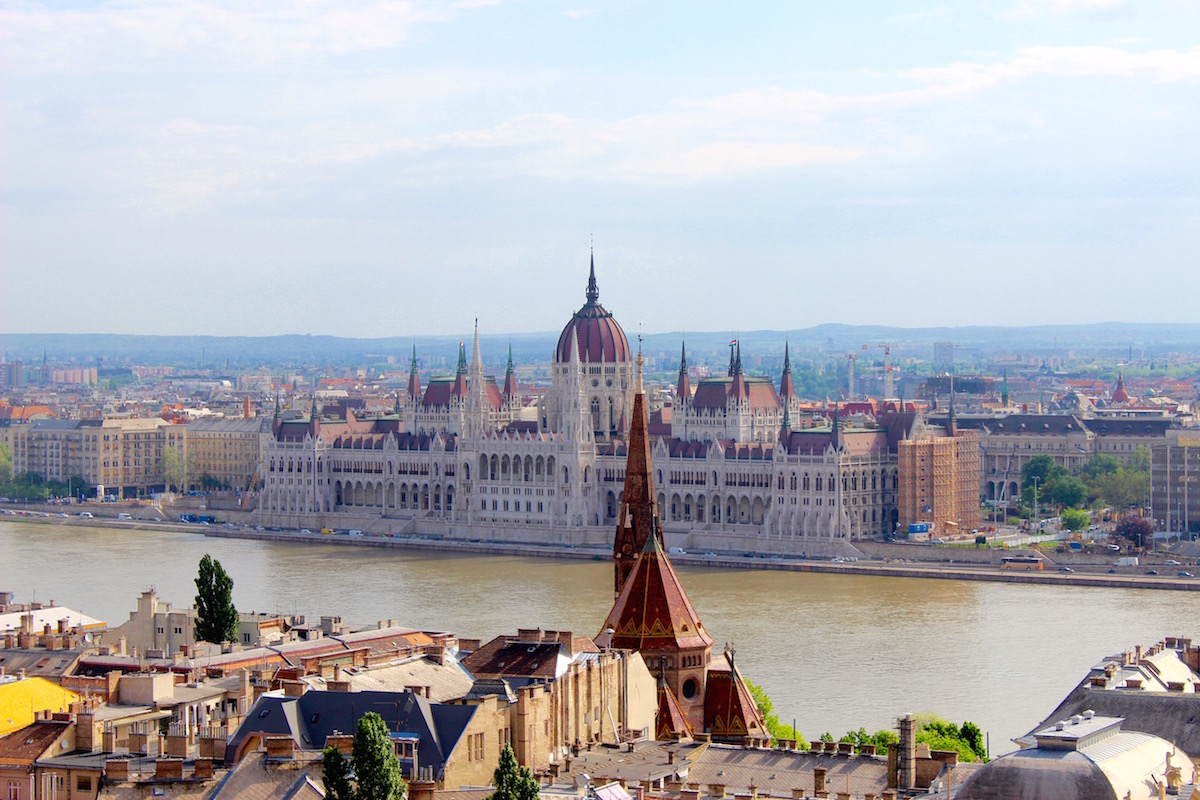 Budapest Gayreisen: In der Stadt gibt es einige Gay Bars, Clubs und Gaysaunen