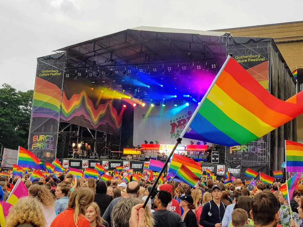 Lesben und Schwule in Göteborg feiern den Westpride