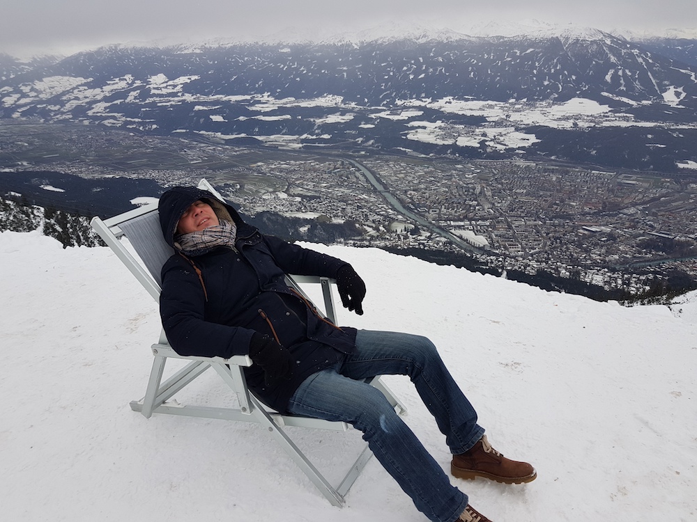 Relaxen auf der Seegrube hoch über Innsbruck