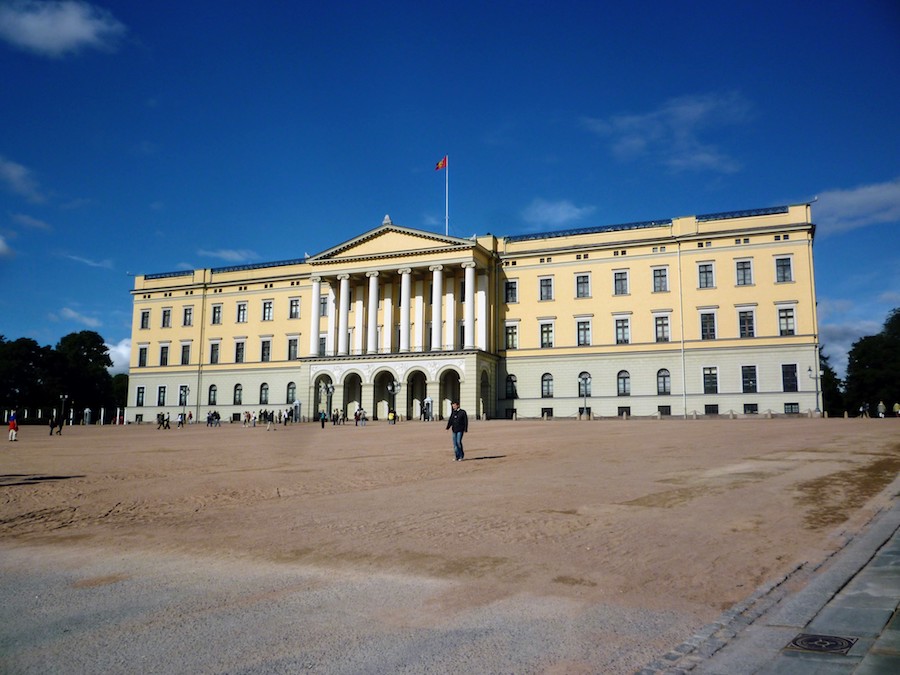 Schwule Reisen nach Skandinavien: Königspalast in Oslo