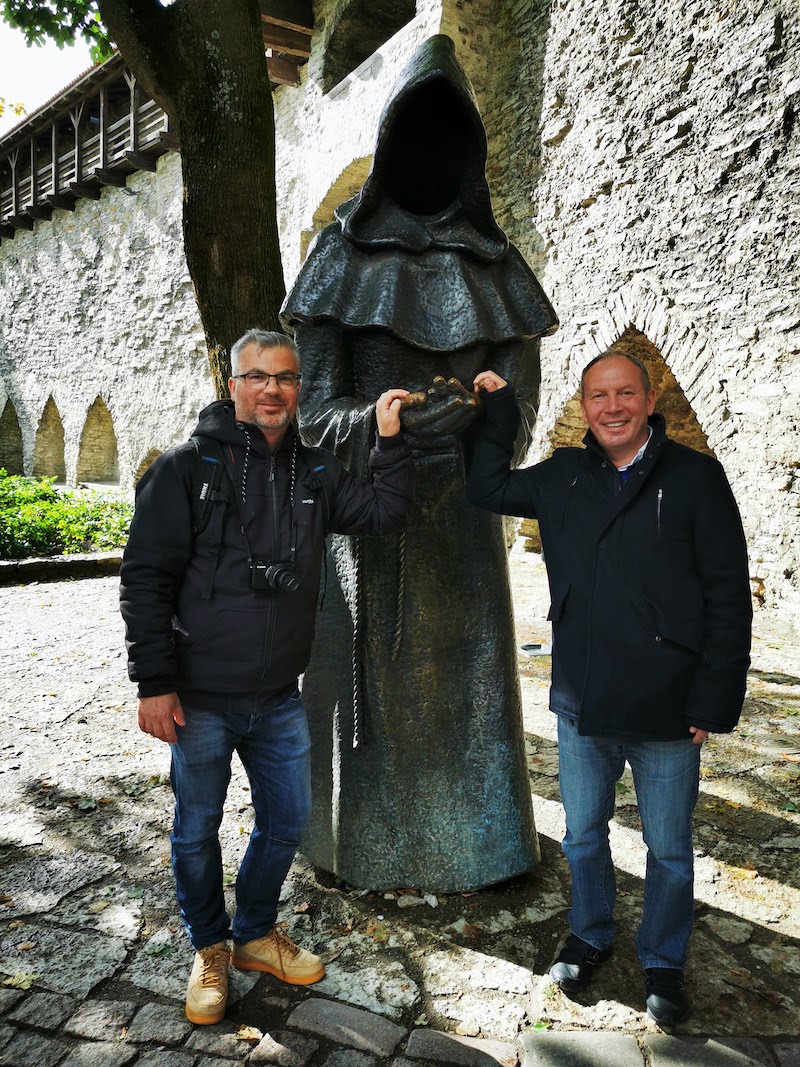 Burg Tallin: Welche Bedeutung haben diese unheimlichen Statuen?