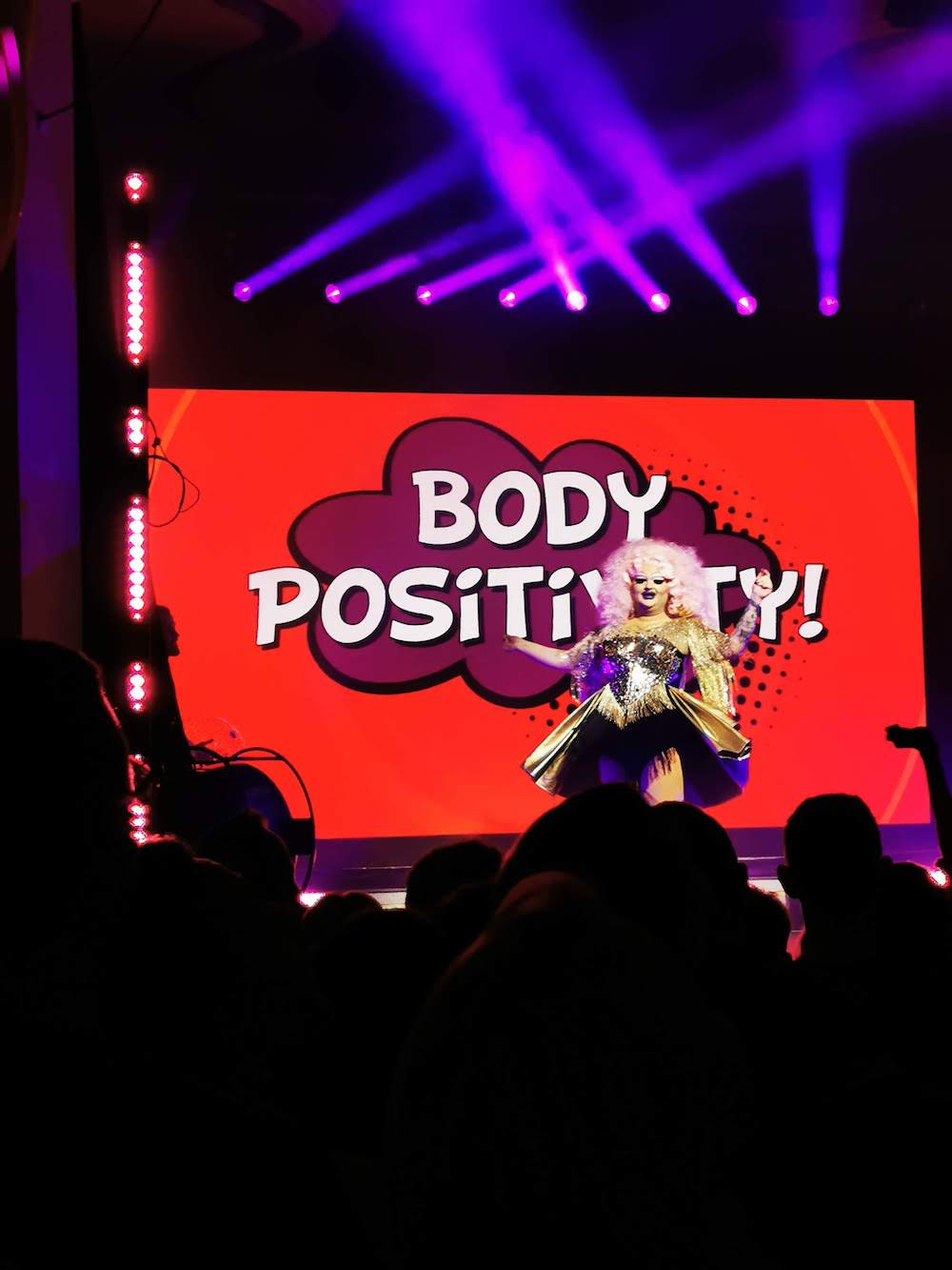 Body Positivity: Samantha Gold soll den Fans Selbstliebe vermitteln