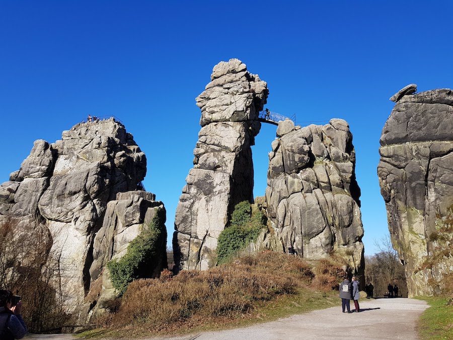 Externsteine: Sehenswürdigkeiten im Herzen von Ostwestfalen-Lippe