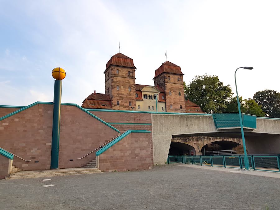 Schachtschleuse & Wasserstraßenkreuz: 2 Sehenswürdigkeiten in Minden