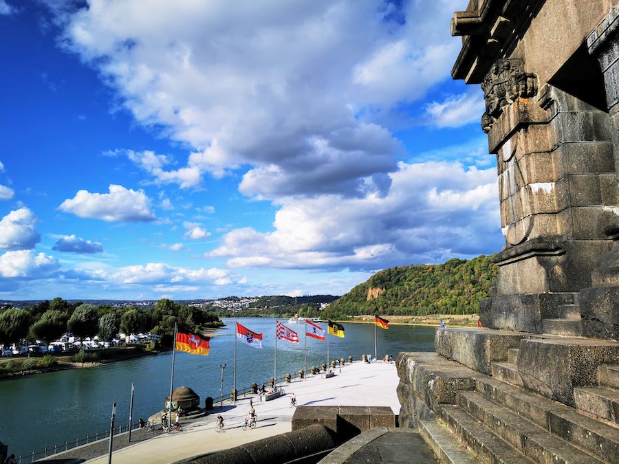 Deutsches Eck und Kaiser-Wilhelm-Denkmal in Koblenz