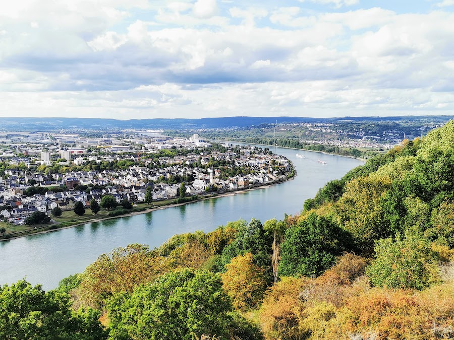 Koblenz: Blick über den romantischen Rhein