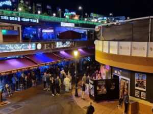 Gays im Yumbo Center Gran Canaria