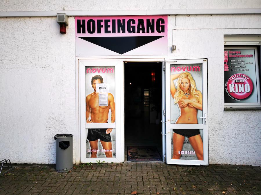 Novum-Pornokino in Minden: Hintereingang