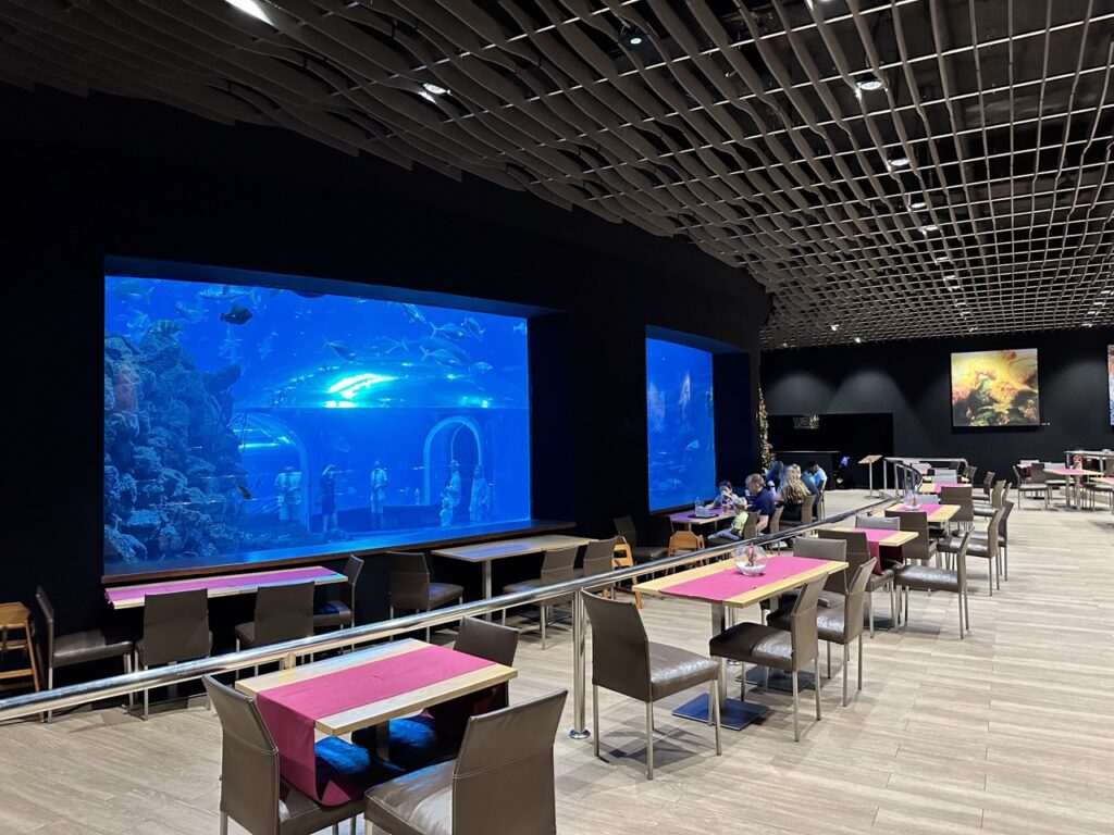 Aquarium-Restaurant "Néstor"