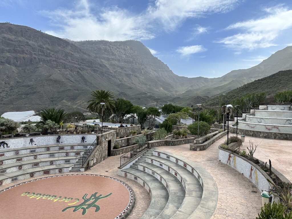 Amphitheater des Kaktusparks