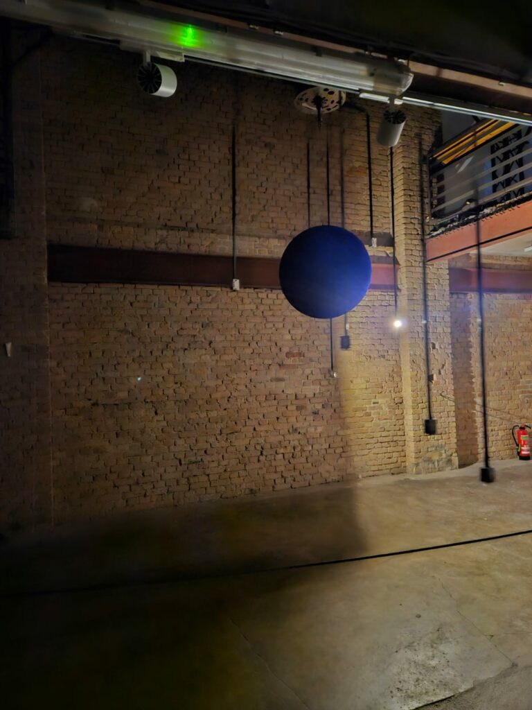 The Dark Rooms Vertical - Ausstellung in Berlin